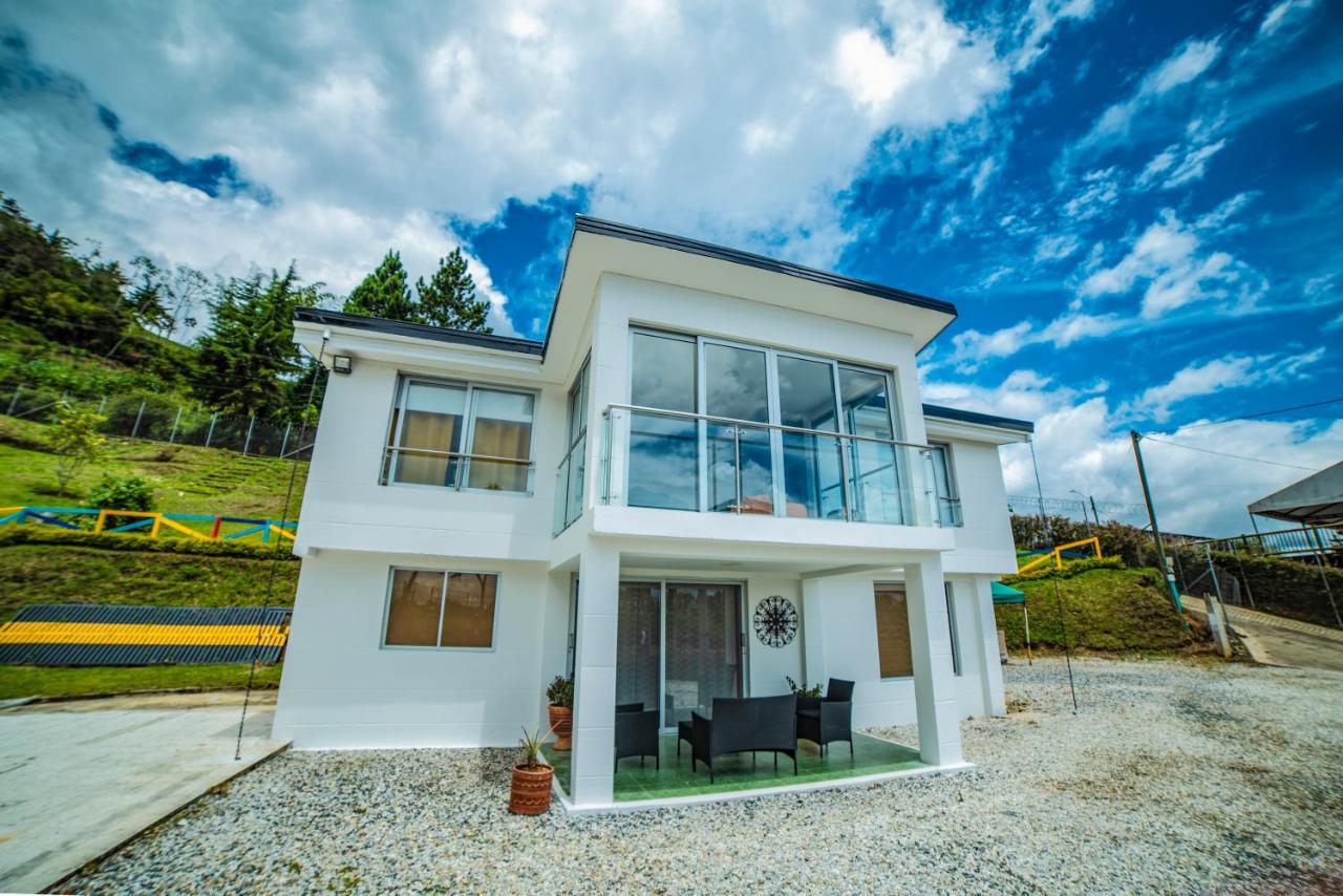 Hotel Aguas Abiertas Guatapé 외부 사진